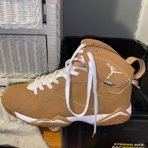 jordan basketball sneakers